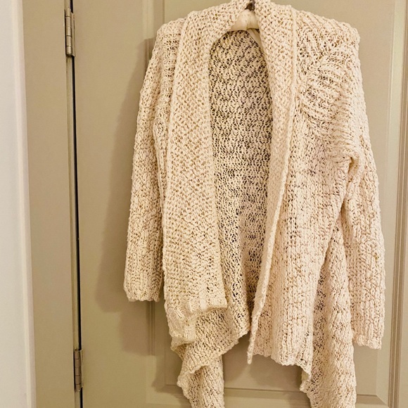 Juliette Jake Open Crochet in Cream Cardigan in Size Small - Picture 2 of 5